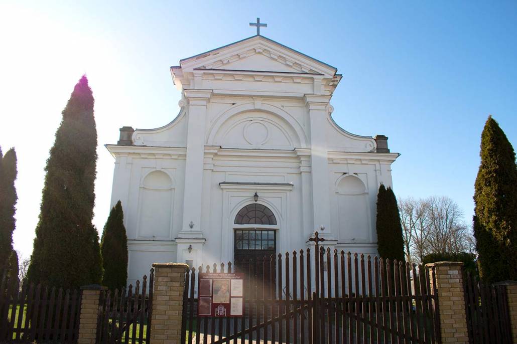  - Kościół Wniebowzięcia NMP. Fasada główna