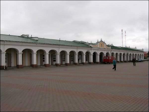 Prużana. Hale targowe 