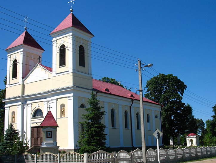 Шарашова. Касцёл Святой Тройцы