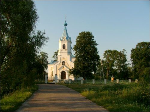  - Cerkiew Zaśnięcia NMP. Widok fasady głównej