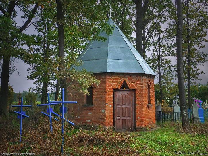 Жулкаўшчына. Могілкі хрысціянскія. Капліца-пахавальня