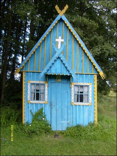 Охово |   Родник. Капличка-родничок возле деревни