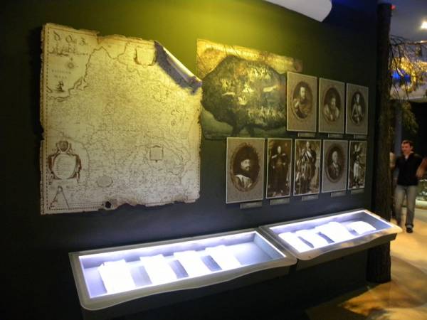 Biełaviežskaja pušča.  Museum