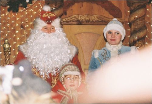 Biełaviežskaja pušča.  Residence of Dzied Maroz (Grandfather Frost)