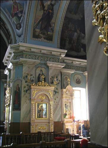 Sobór ŚŚ. App. Piotra i Pawła . Wnętrze, fragment. 05 2008  - Sobór ŚŚ. App. Piotra i Pawła. Wnętrze, fragment. 05 2008