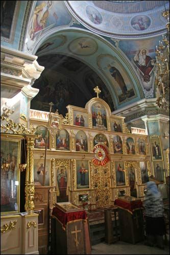 Sobór ŚŚ. App. Piotra i Pawła . Wnętrze, fragment. 05 2008  - Sobór ŚŚ. App. Piotra i Pawła. Wnętrze, fragment. 05 2008