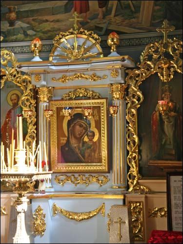 Sobór ŚŚ. App. Piotra i Pawła . Wnętrze, fragment. 05 2008  - Sobór ŚŚ. App. Piotra i Pawła. Wnętrze, fragment. 05 2008