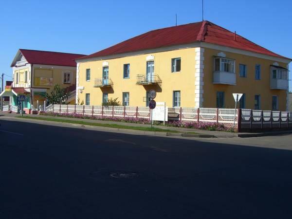 Забудова вуліцы Савецкай Калінкавічы. Вуліцы гораду