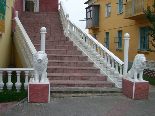 Дзіўны куток Каленкавіч Калінкавічы. Вуліцы гораду