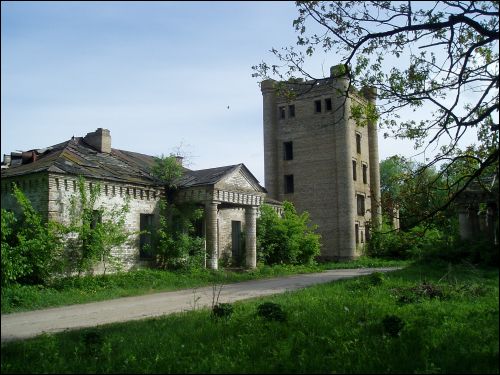  - Dwór Jastrzębskich. Oficyna i wieża olejarni (lub browaru)