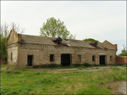  - Dwór Jastrzębskich. Stajnia