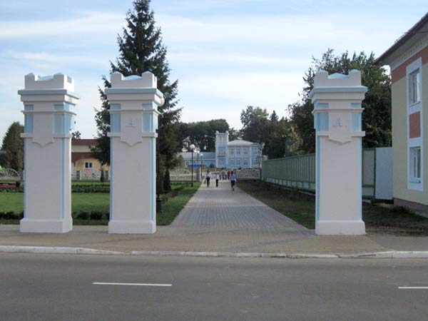 Chojniki. Zespół dworsko-parkowy Awraamowych