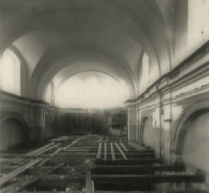  - Kościół Św. Michała Archanioła i klasztor cystersek. 