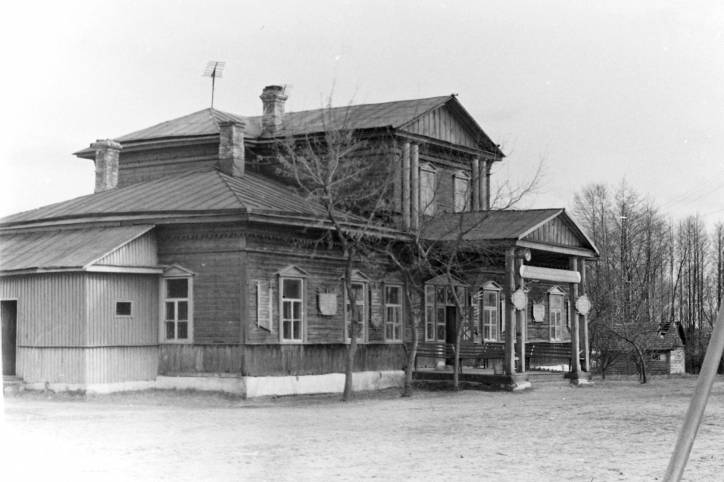 Naroŭla. Town streets 
