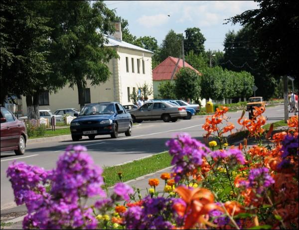 Parycze. W miasteczku 