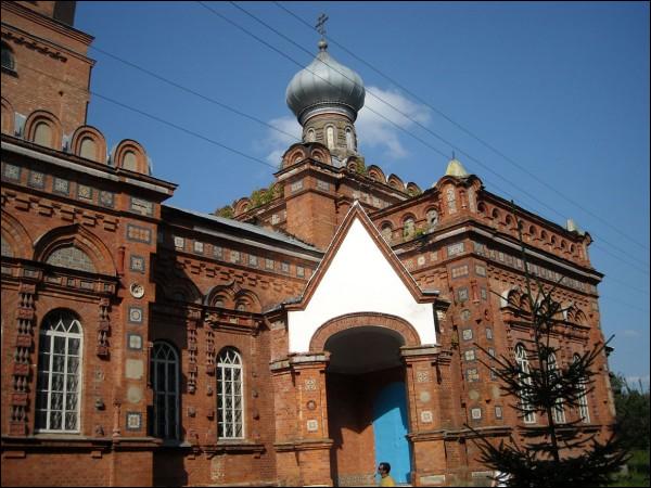 Пиревичи |  Церковь Всех Святых. Боковой фасад, фрагмент (07.2009)