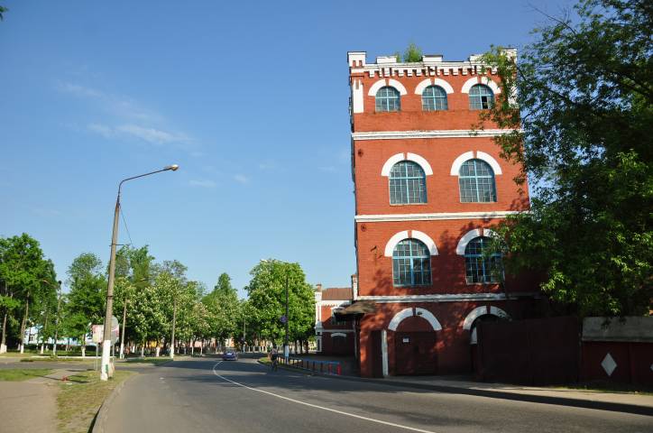 Dobruš.  Paper mill
