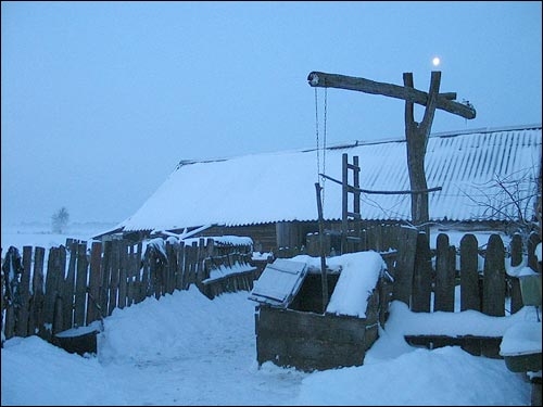 У вёсцы  Харомцах. Раніца. Жураў  - У вёсцы . Раніца. Жураў