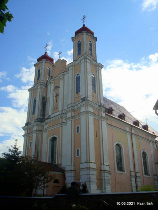 Varniany. Catholic church of St. George