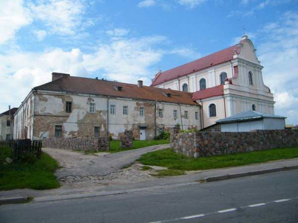  - Kościół Św. Jana Chrzciciela i klasztor OFM. 