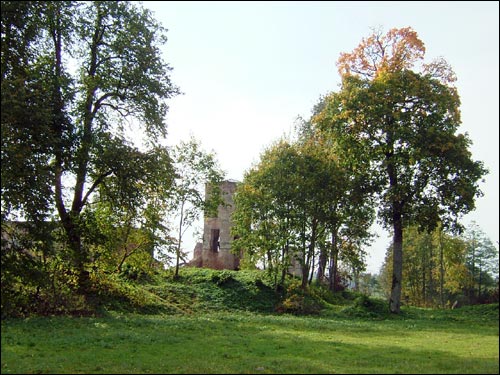 Holszany |  Krajobrazy . Ruiny zamku Sapiehów