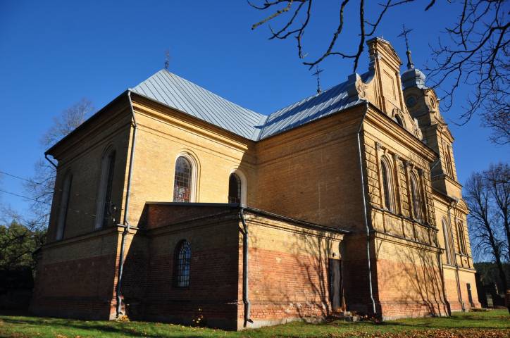 Дворец. Костёл Святого Антония Падуанского