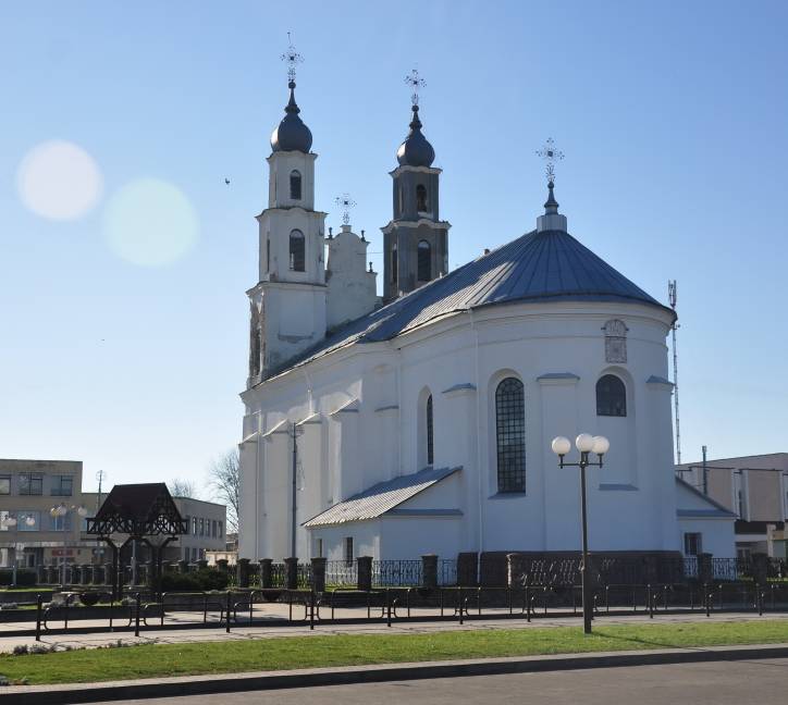 Kościół Wniebowzięcia NMP .   - Kościół Wniebowzięcia NMP.