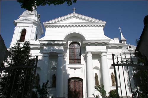 Indura. Kościół Św. Trójcy