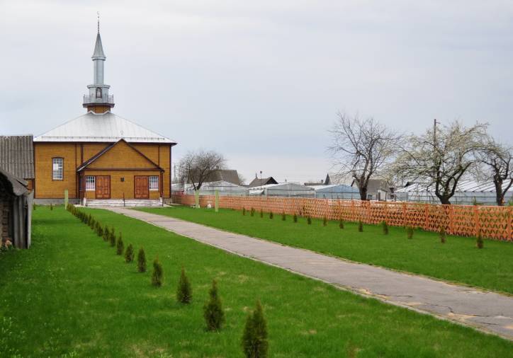 Іўе. Мячэць