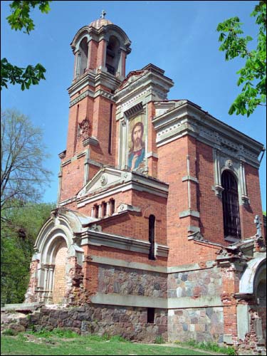 Mir. The tomb of Światapołk-Mirski family