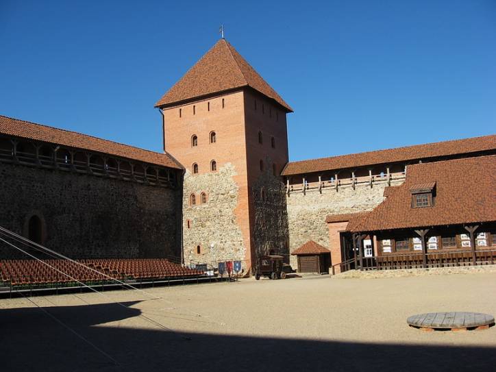  -  Лідскі замак. 