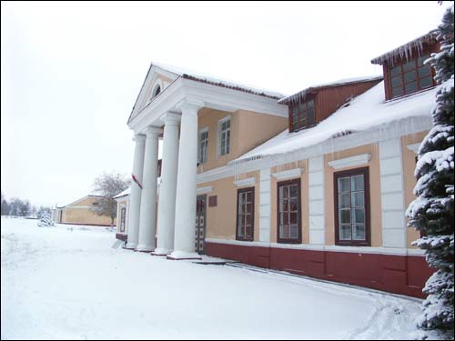  - Manor of Romer. Manor-house, fragment