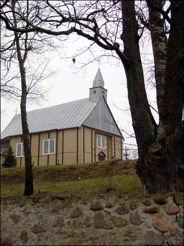 Струбница. Костёл Святой Троицы