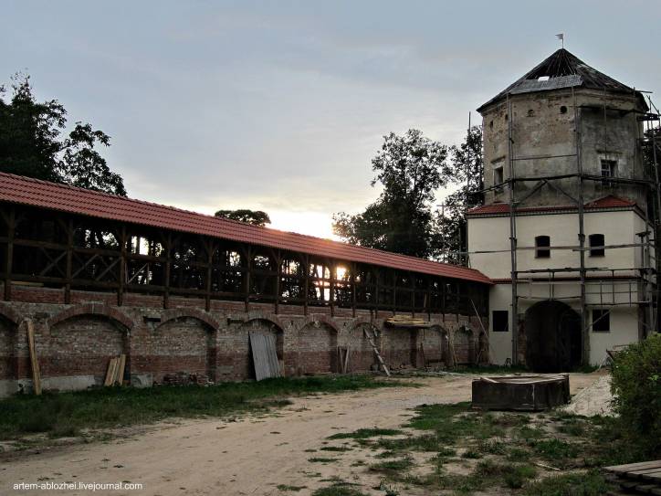 Lubcz.  Zamek Radziwiłłów