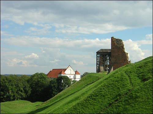 Навагрудак.  Навагрудскі замак, руіны