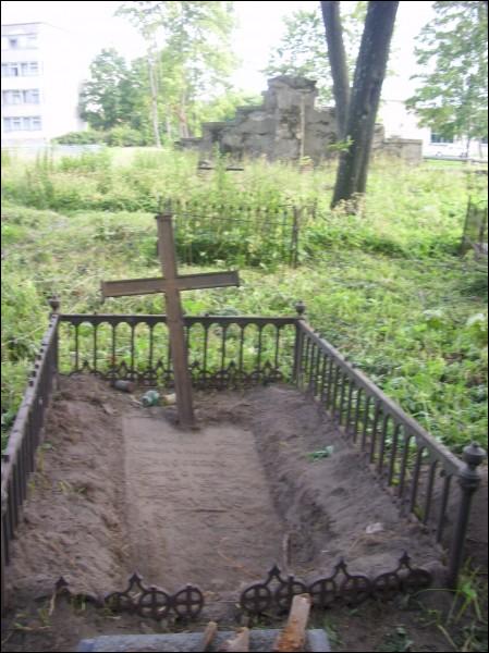 Nowogródek. Cmentarz stary chrześcijański