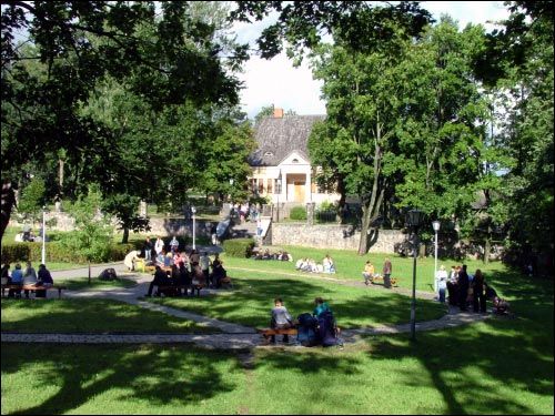  - Улицы города . 