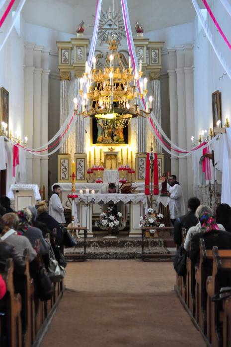  - Костёл Воздвижения Креста Господня. 