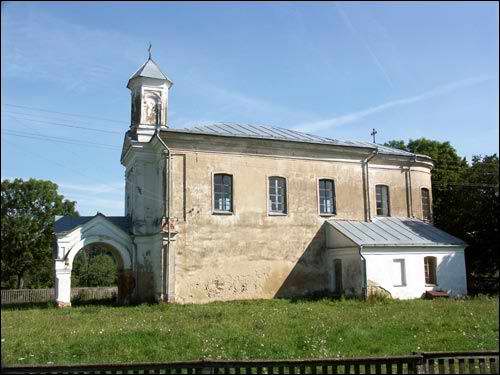 Novadzieviatkavičy. Catholic church of St. Peter and St. Paul