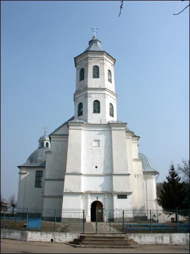  - Cerkiew Św. Trójcy. Cerkiew Św. Trójcy w Słonimiu, wzniesiona jako kościół bernardynów w latach 1639-45. Od 1864 r przebudowany na cerkiew