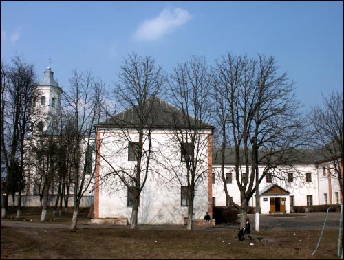  - Cerkiew Św. Trójcy. Budynek klasztorny pobernardyński