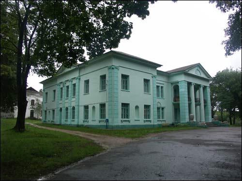  - Estate of Pusłowski. Pusłoŭski palace. 2006
