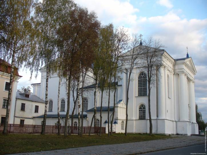 Жировицы. Церковь Успения Пресвятой Богородицы