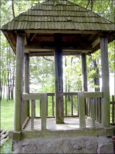 Kuszlany. Zespół dworsko-parkowy