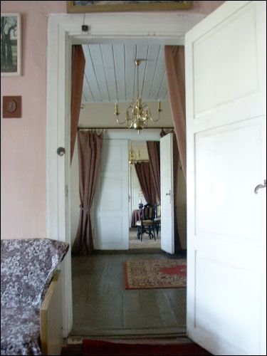  - Zespół dworsko-parkowy . 