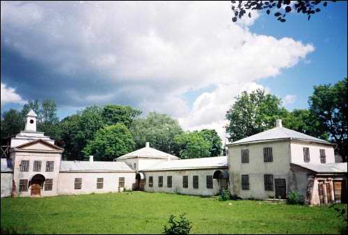  - Zespół pałacowo-parkowy Ogińskich. Pałac Ogińskich, dziedziniec wewnętrzny