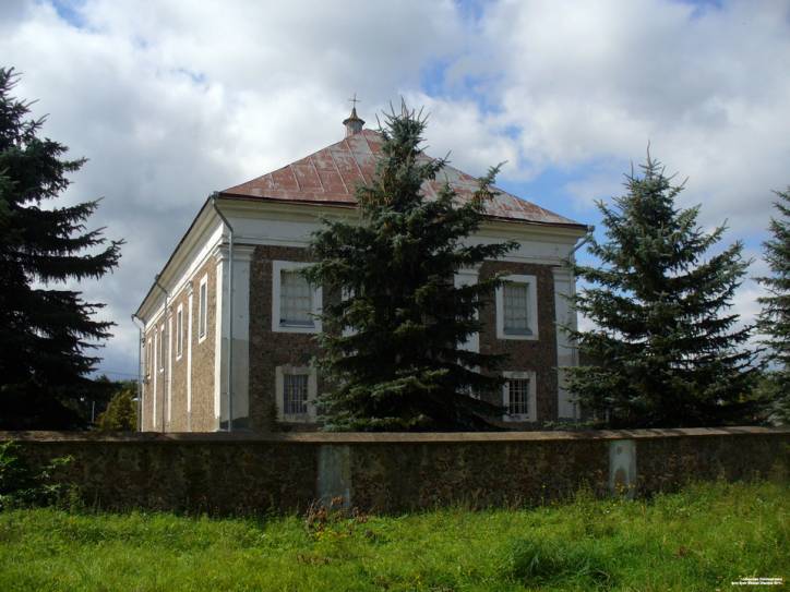  - Костёл Святого Архангела Михаила. 