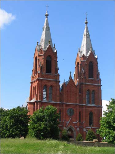 Staryja Vasiliški. Catholic church of St. Peter and St. Paul