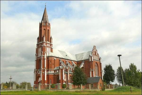 Šyłavičy. Catholic church of the Holy Trinity