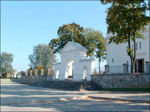  - Kościół św. Wacława. Brama kościelna